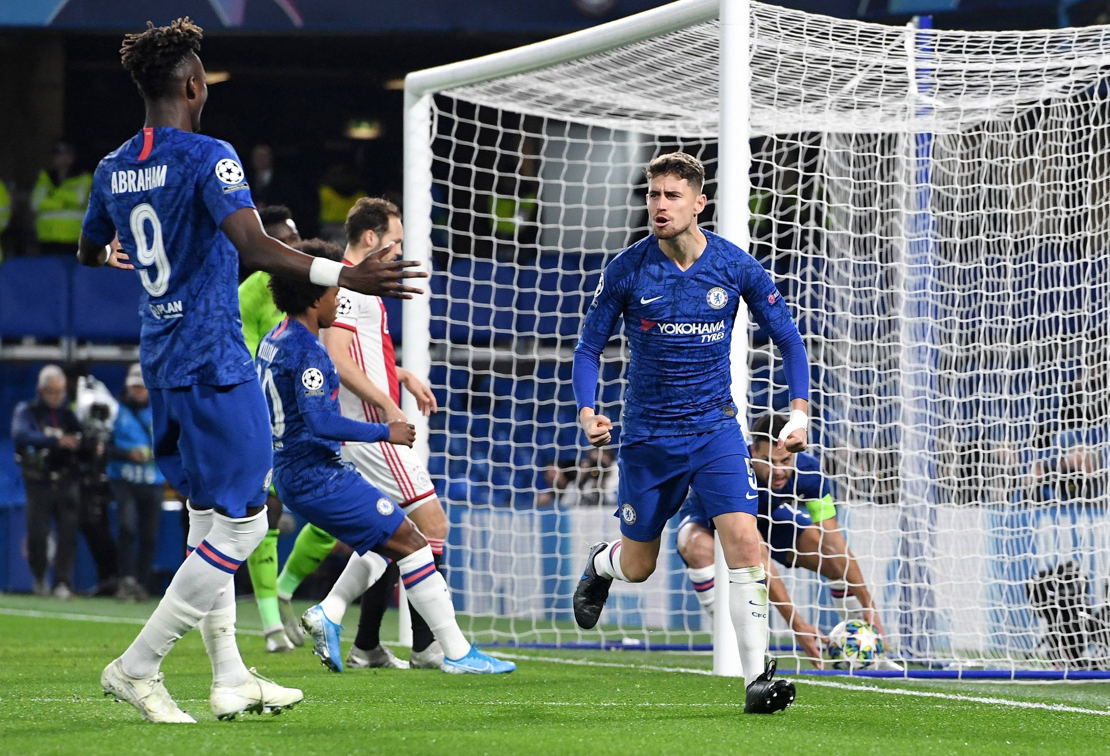 开云体育中国-切尔西球员爆发，带领球队击败对手