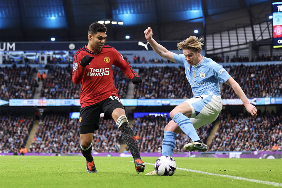 关于埃弗顿后防再现漏洞,连续两场球丢三球的信息 关于埃弗顿后防再现漏洞,连续两场球丢三球的信息