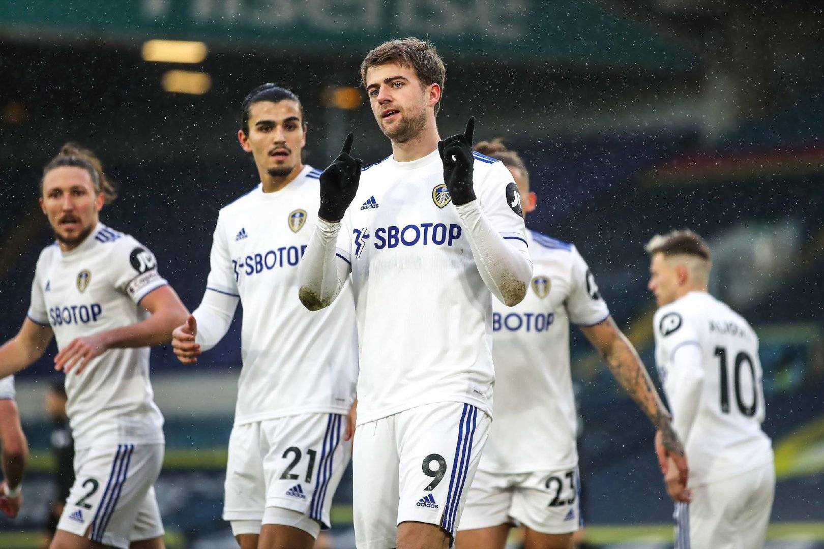 利兹联引进巴西锋线悍将,备战英超联赛 利兹联引进巴西锋线悍将,备战英超联赛