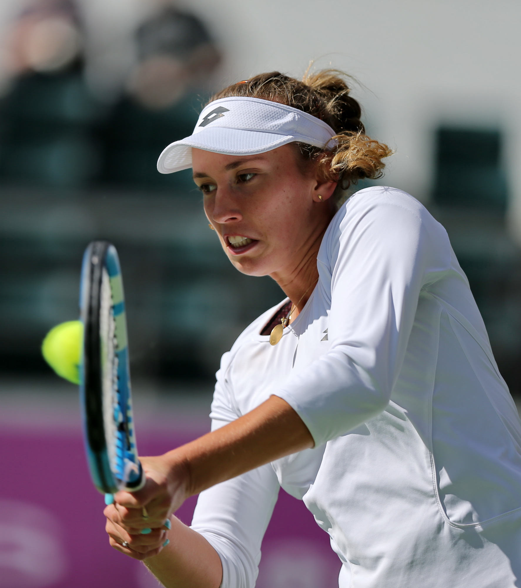 开云体育官方网站-梅尔滕斯高难度头槌破门，里尔主场告捷的简单介绍