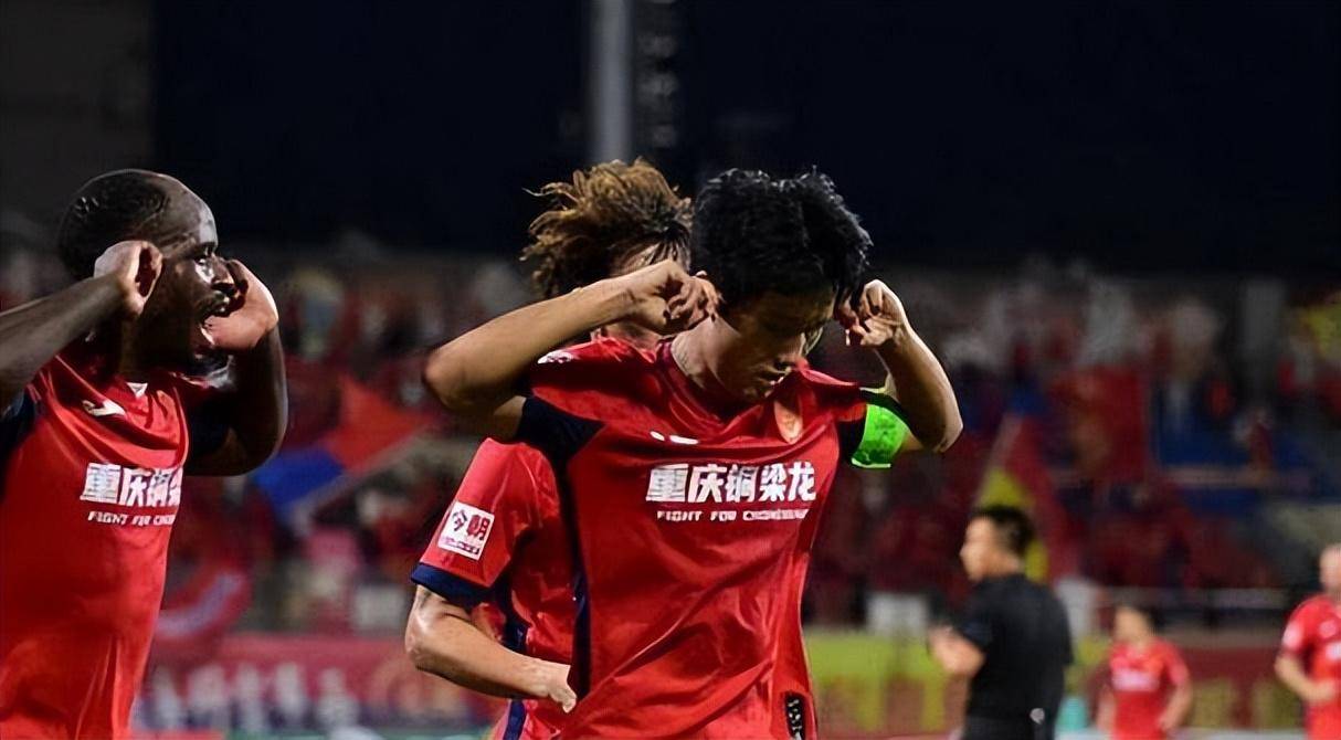 包含精彩对攻,球员们奋力拼搏争取胜利的词条 包含精彩对攻,球员们奋力拼搏争取胜利的词条