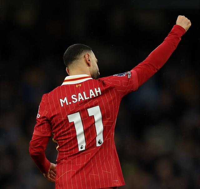 利物浦新援哈维挑战英超射手王,打破纪录有望 利物浦新援哈维挑战英超射手王,打破纪录有望