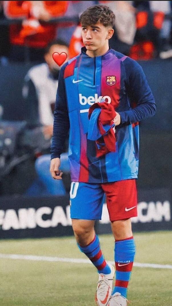 关于球星之争!美国队对阵西班牙队,胜负难料!的信息 关于球星之争!美国队对阵西班牙队,胜负难料!的信息