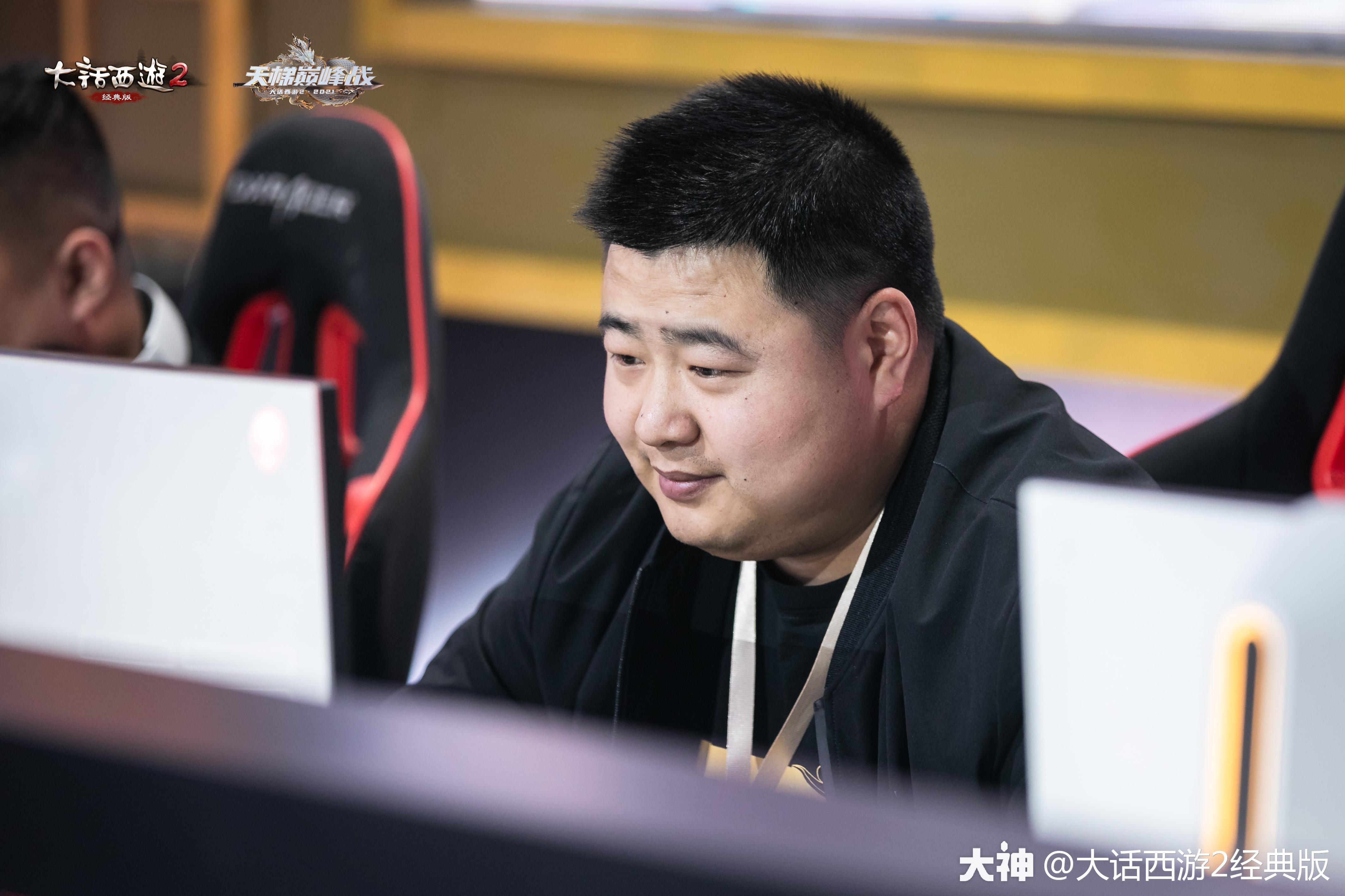 开云体育-南方战队连连获胜，锁定四强资格