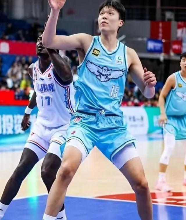 郑州浩瀚实现三连胜,球队凭借强大气势称霸积分榜的简单介绍 郑州浩瀚实现三连胜,球队凭借强大气势称霸积分榜的简单介绍