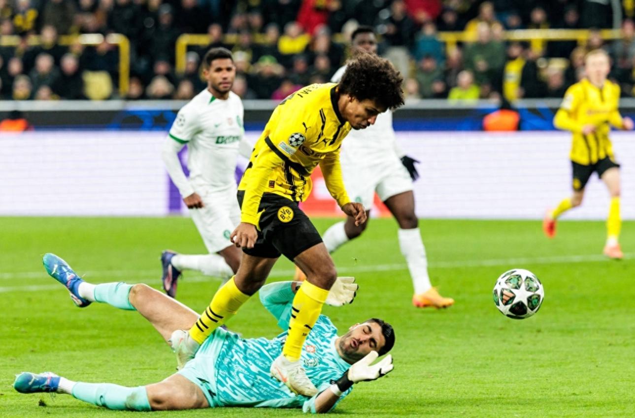 多特蒙德队主场失利,遭遇一场惨败的简单介绍 多特蒙德队主场失利,遭遇一场惨败的简单介绍