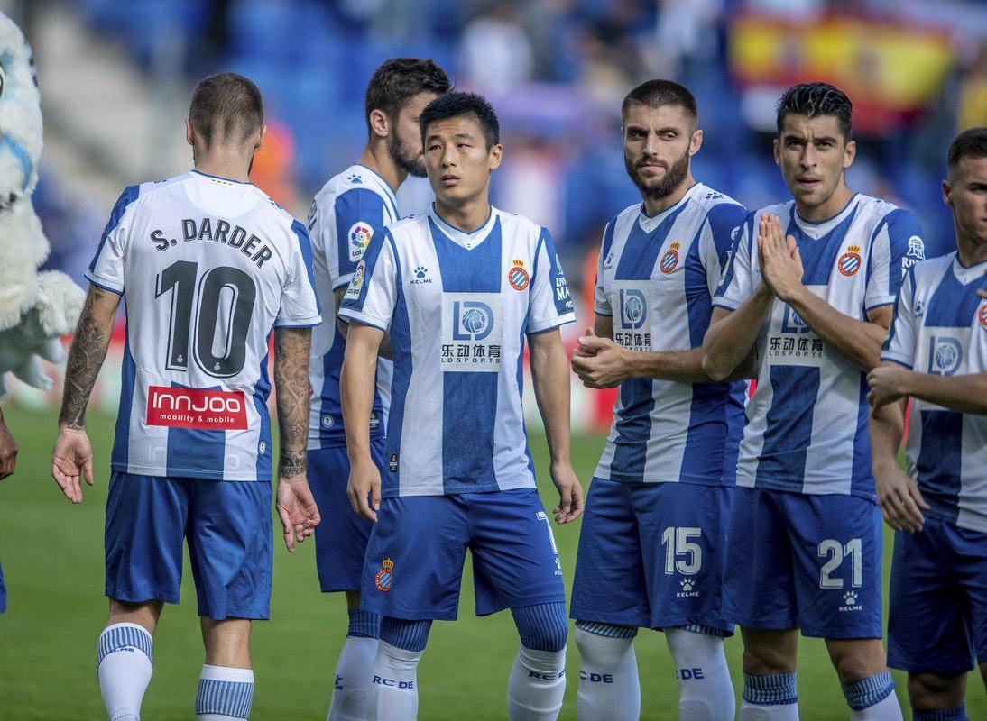 塞维利亚紧咬榜首,争夺西甲冠军的简单介绍 塞维利亚紧咬榜首,争夺西甲冠军的简单介绍