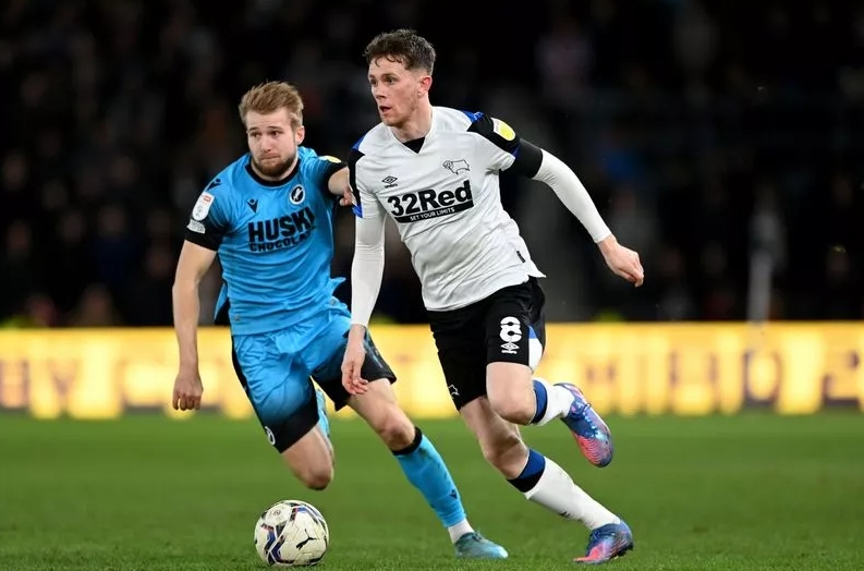 德比郡主帅调整战术,球队整体实力进一步提升 德比郡主帅调整战术,球队整体实力进一步提升