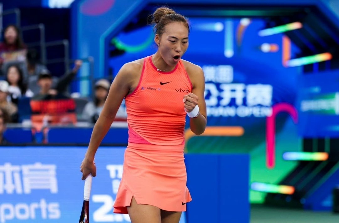 拼搏不止!选手在赛场上拼尽全力,获得回报 拼搏不止!选手在赛场上拼尽全力,获得回报