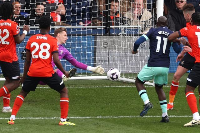 开云下载-包含伯恩利战胜对手，积分榜位置有所提升的词条