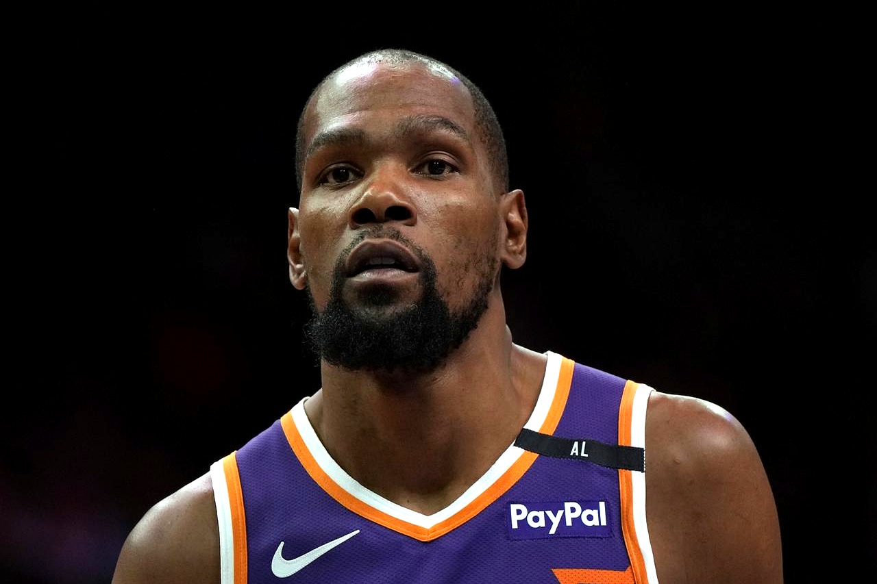 开云官网-包含杜兰特在意甲中止步皇马，表现神勇的词条