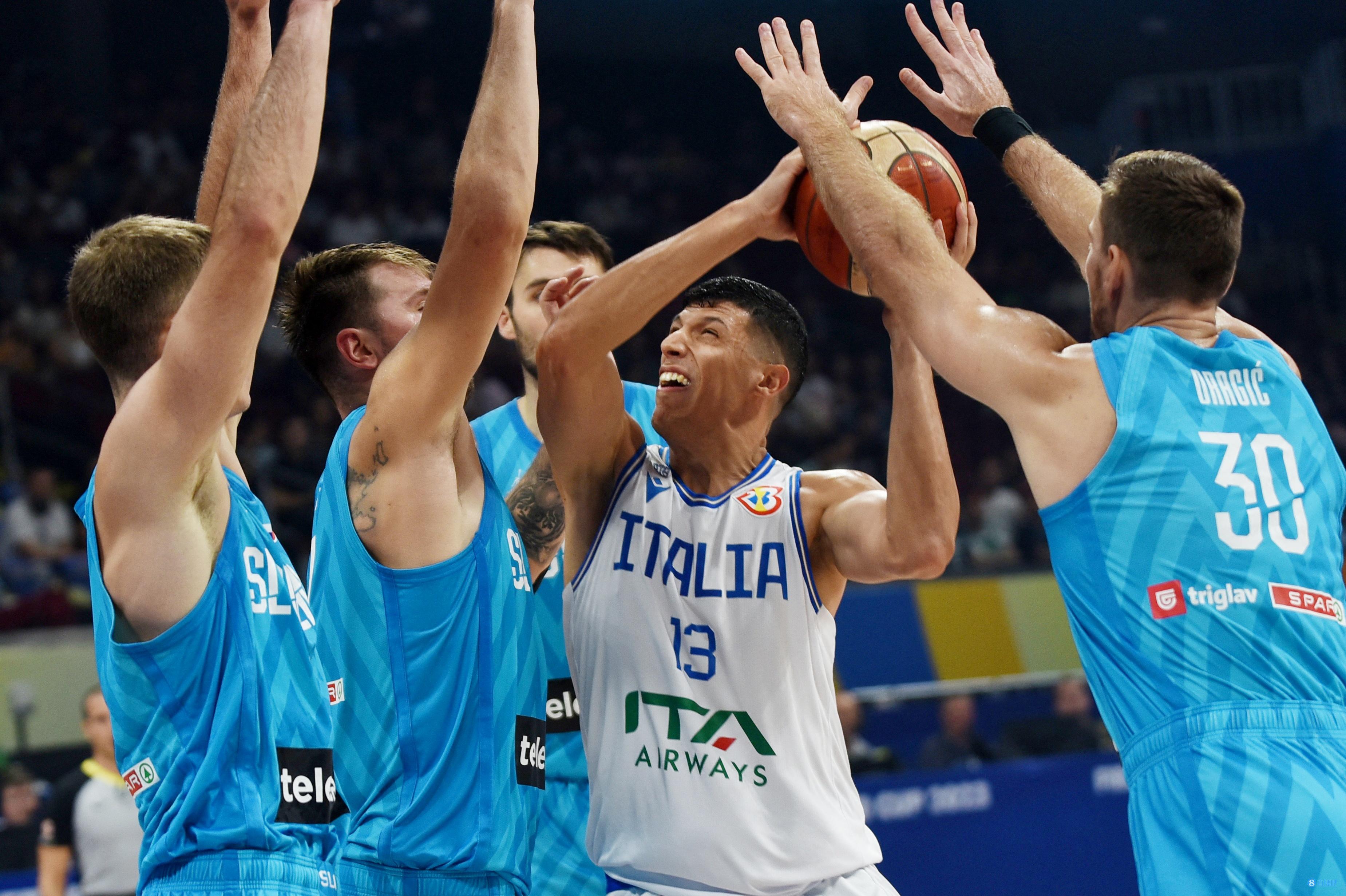 开云体育官方网站-斯洛文尼亚队突破困境，锦标赛取胜