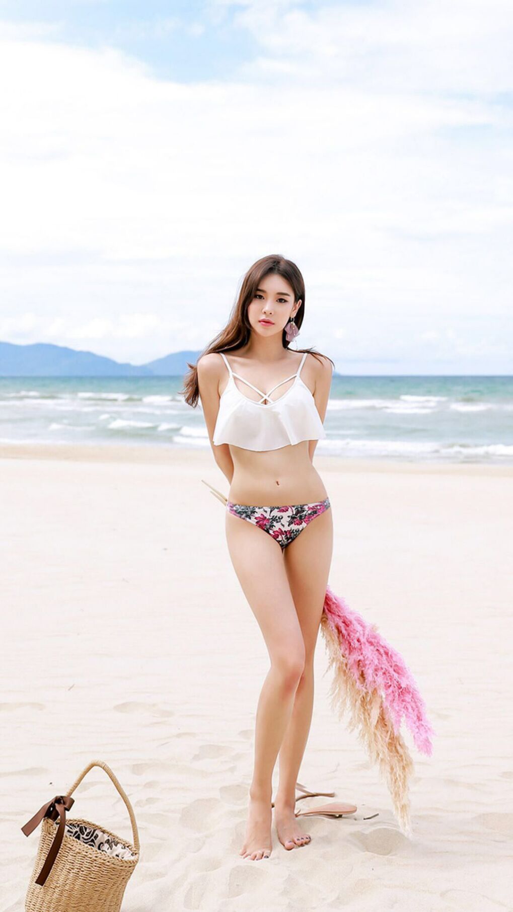 开云体育下载-天神下凡!詹姆斯轰赛季新高40+双剑合璧,骑士主场全面压制开拓者