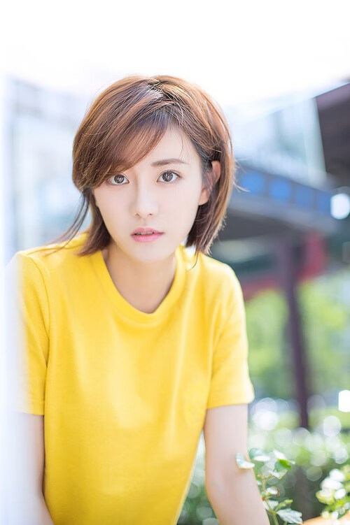 东方王朝黄昏与西方神射手重生,当灰熊淘汰广东,克莱接管季后赛