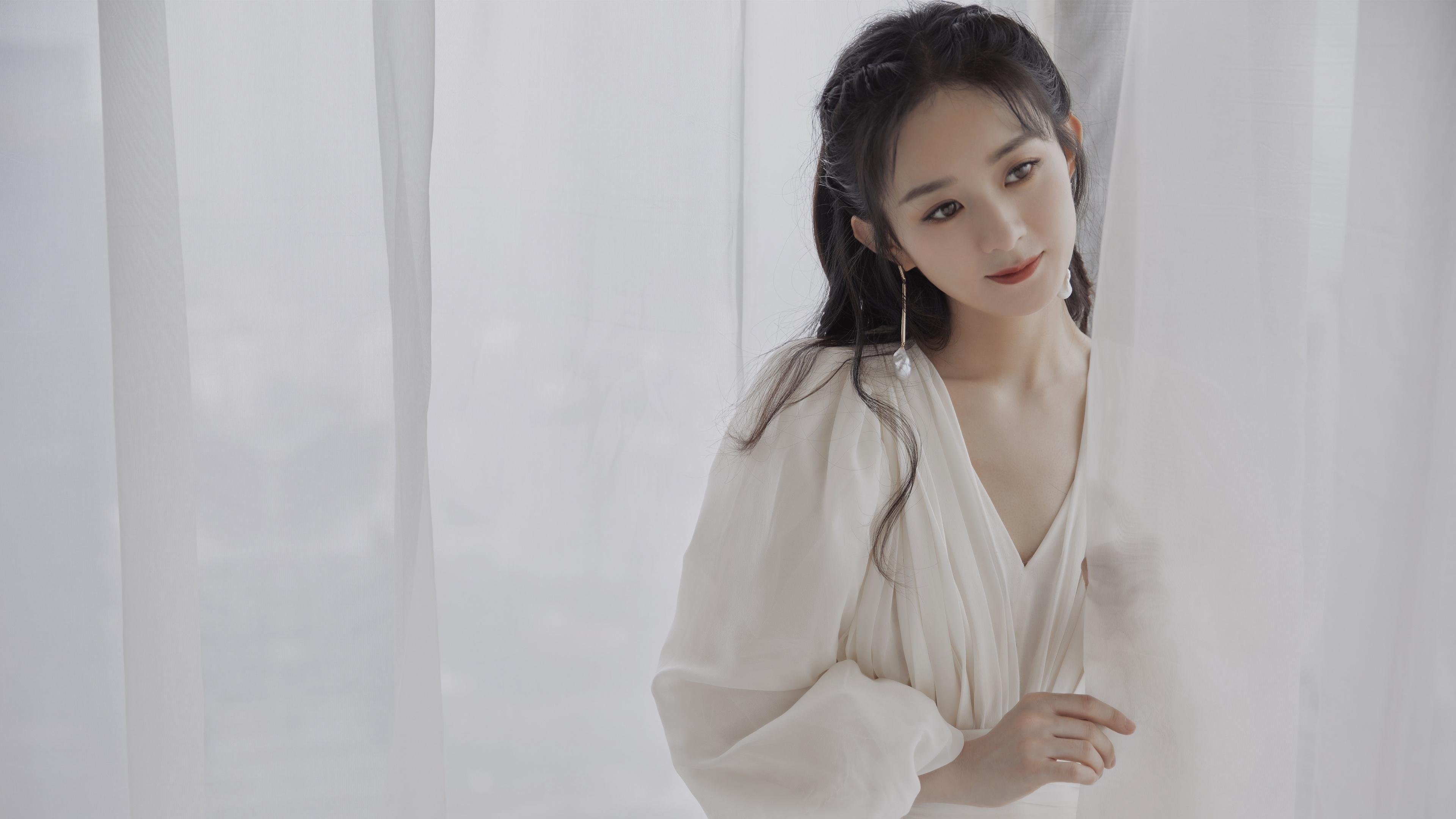 篮球东西对话,热火生死战强势晋级,新疆队焦点战虽败犹荣