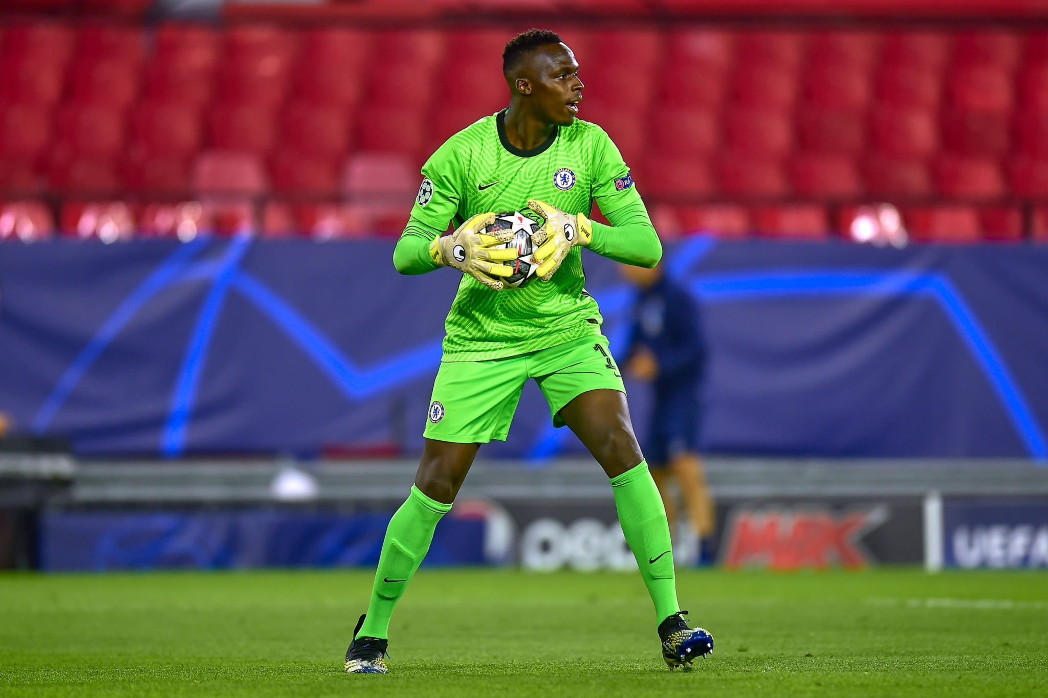 开云体育-加纳压制喀麦隆，门迪在欧冠决赛接管比赛