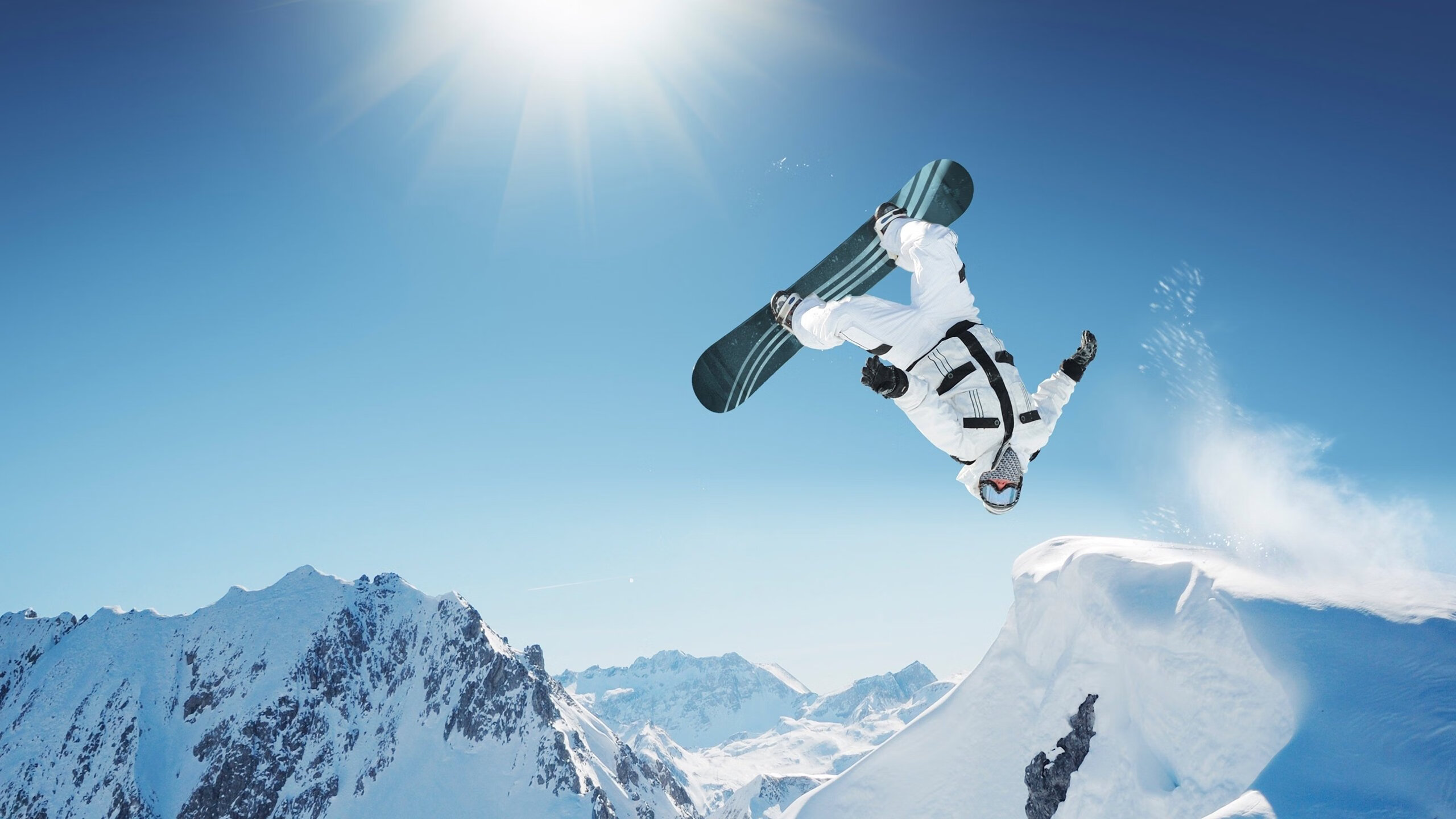 终场哨与冲线旗,当F1街道战迎来戏剧夜,鹈鹕展翅强行终结76人